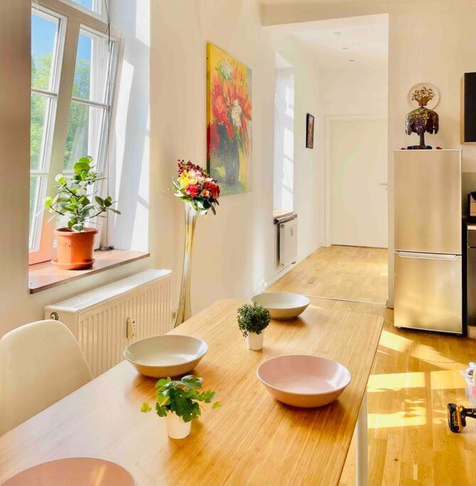 Castle View Living 1 - Best Apartment In Weilbourg Extérieur photo