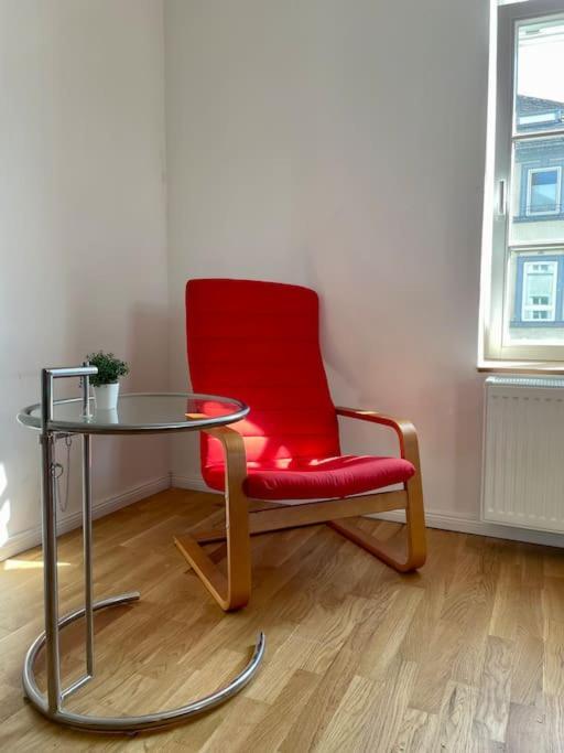Castle View Living 1 - Best Apartment In Weilbourg Extérieur photo